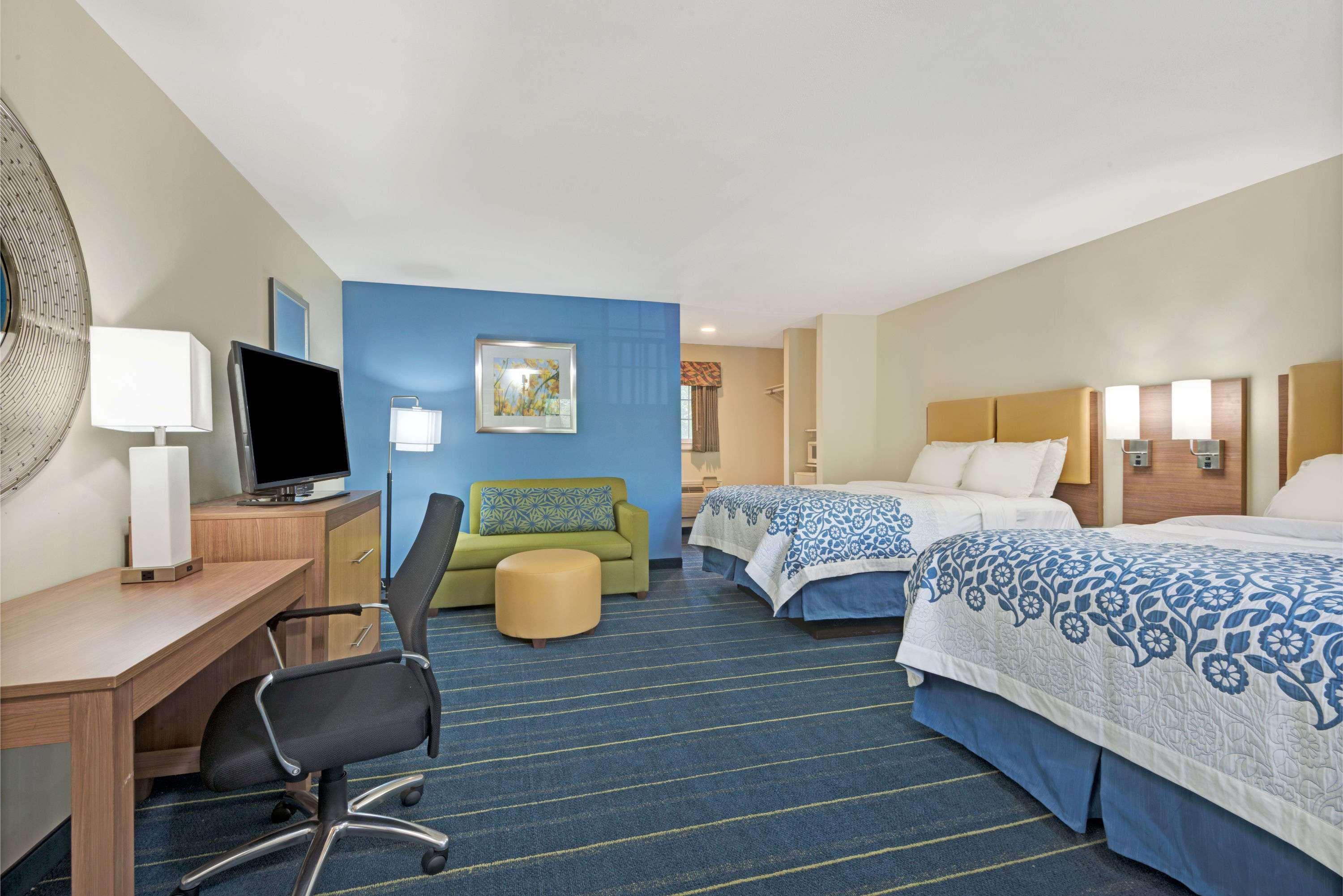 Days Inn By Wyndham Ridgefield Exterior foto